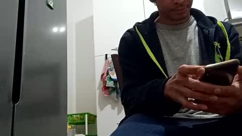 Snapshot of comobailamioso chatting on 19, 1, 2025 comobailamioso online show from 19, 1, 2025