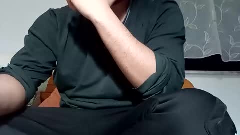 Snapshot of comobailamioso chatting on 1, 3, 2026 comobailamioso online show from 1, 3, 2026