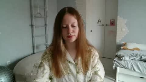 Connie Daw online show from 28, 10, 2025