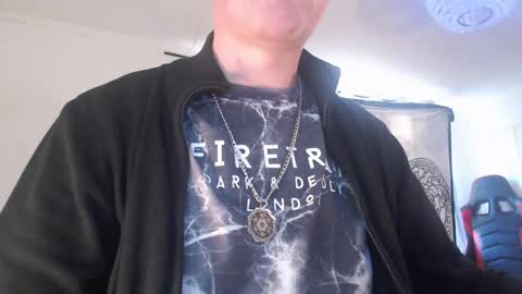 conradmac online show from 17, 11, 2025