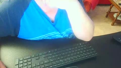 Snapshot of coquin375 chatting on 22, 10, 2025 coquin375 online show from 22, 10, 2025
