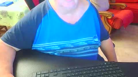 Snapshot of coquin375 chatting on 27, 10, 2025 coquin375 online show from 27, 10, 2025