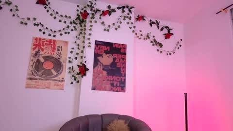 Snapshot of coraliebronson chatting on 22, 5, 2026 Coralie Bronson online show from 22, 5, 2026