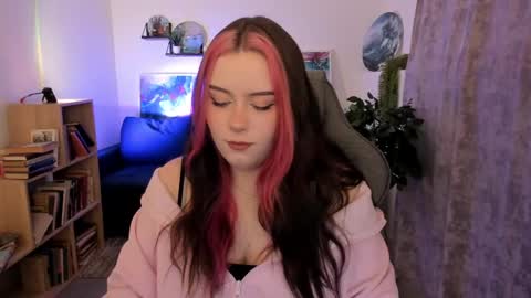 little girl who is always right or just Cora online show from 18, 4, 2026