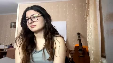 Elisheva online show from 14, 11, 2025