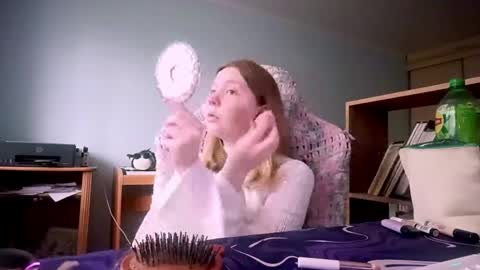 Elvi online show from 31, 5, 2026