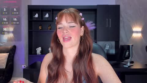 Snapshot of corinnerusso chatting on 12, 12, 2024 Corinne Russo online show from 12, 12, 2024