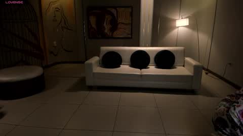 Corinne Russo online show from 17, 2, 2026