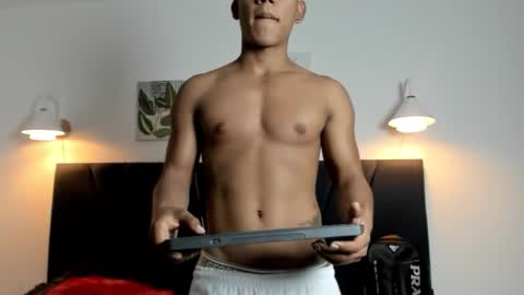 Snapshot of cosmicbi21 chatting on 9, 10, 2025 cosmicbi21 online show from 9, 10, 2025