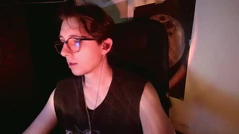 Snapshot of cosmonudes chatting on 6, 5, 2026 Barry online show from 6, 5, 2026