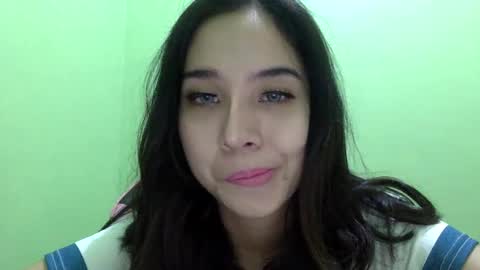 Snapshot of cottoncandygirl9898 chatting on 3, 5, 2026 Liz Gwyneth Charlota online show from 3, 5, 2026