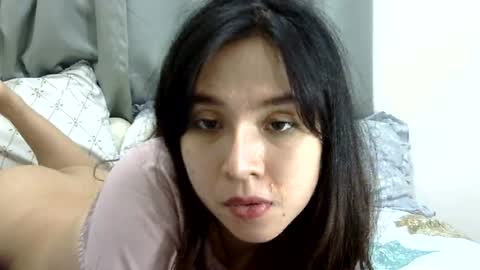 Liz Gwyneth Charlota online show from 17, 6, 2026