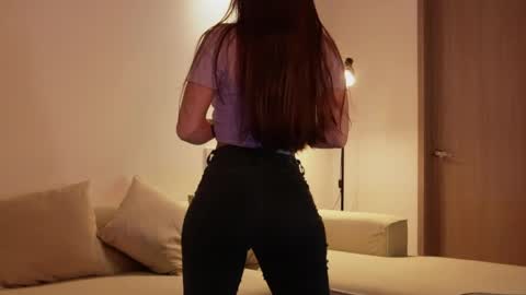 Kay online show from 11, 4, 2026