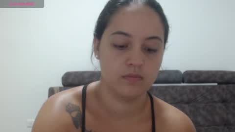  ALEJANDRO Y EMILY  online show from 18, 2, 2026