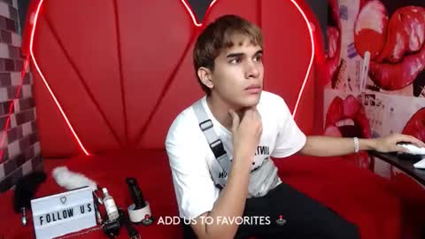 MIA LIZ AND SAM online show from 17, 2, 2025