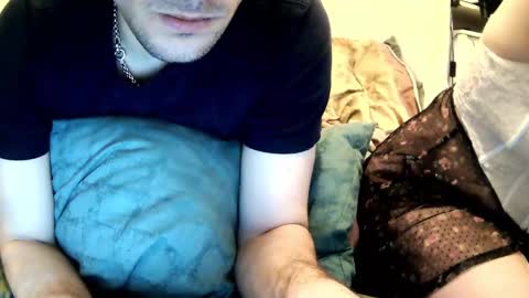 Snapshot of coupleforyou23 chatting on 13, 12, 2024 coupleforyou23 online show from 13, 12, 2024