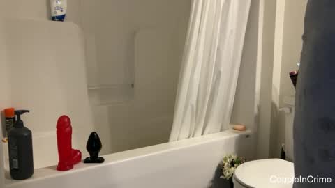 Snapshot of coupleincrime chatting on 11, 12, 2024 coupleincrime online show from 11, 12, 2024