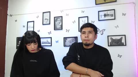 Snapshot of coupsextop chatting on 1, 3, 2025 Juli and Liam online show from 1, 3, 2025