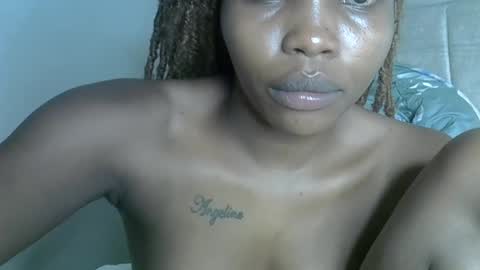 Snapshot of craizybitch chatting on 5, 3, 2025 craizybitch online show from 5, 3, 2025