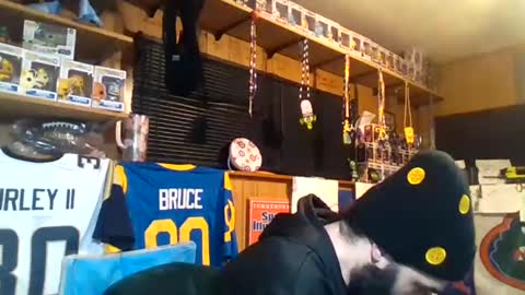 Snapshot of craveitoften chatting on 11, 1, 2025 craveitoften online show from 11, 1, 2025