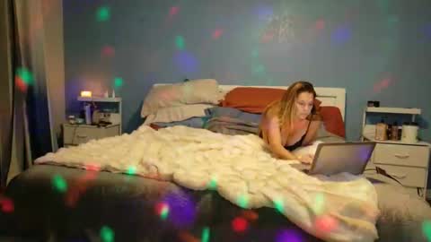 Snapshot of craveusxo chatting on 16, 2, 2026 CraveUsXo online show from 16, 2, 2026