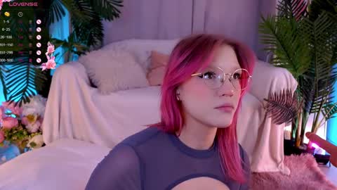 Sonya online show from 1, 3, 2025