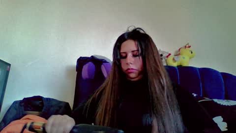 Snapshot of crazy_bitch3000 chatting on 18, 2, 2026 crazy_bitch3000 online show from 18, 2, 2026