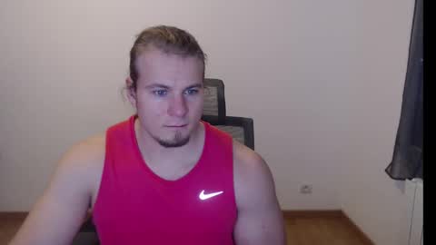 Snapshot of crazyangel8 chatting on 13, 12, 2024 crazyangel8 online show from 13, 12, 2024