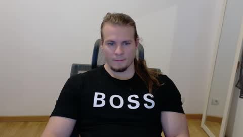 Snapshot of crazyangel8 chatting on 24, 2, 2025 crazyangel8 online show from 24, 2, 2025