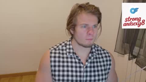 Snapshot of crazyangel8 chatting on 7, 1, 2026 crazyangel8 online show from 7, 1, 2026