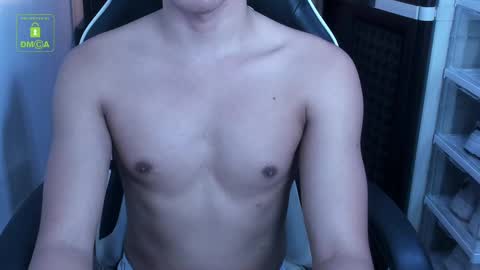 Snapshot of crazyasiancum chatting on 25, 1, 2025 Zion online show from 25, 1, 2025