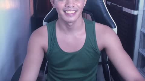 Snapshot of crazyasiancum chatting on 10, 2, 2025 Zion online show from 10, 2, 2025