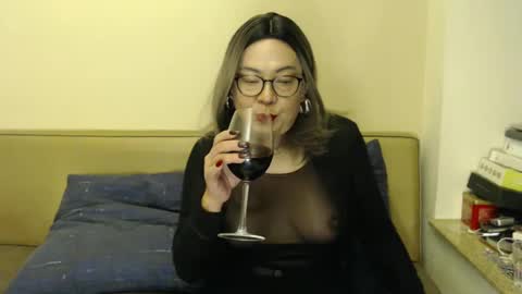 Snapshot of crazychika chatting on 6, 1, 2025 Kelly online show from 6, 1, 2025