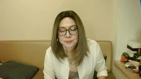 Snapshot of crazychika chatting on 5, 3, 2025 Kelly online show from 5, 3, 2025