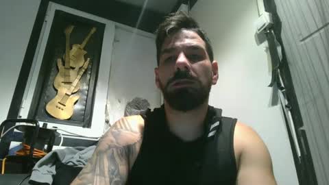 Snapshot of crazycouple1011 chatting on 27, 1, 2025 funcouple online show from 27, 1, 2025