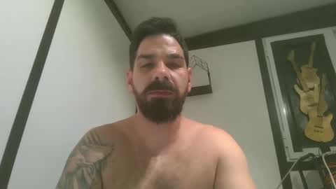 Snapshot of crazycouple1011 chatting on 18, 2, 2025 funcouple online show from 18, 2, 2025