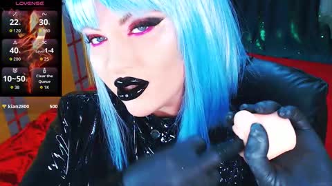 Roxy online show from 4, 2, 2026