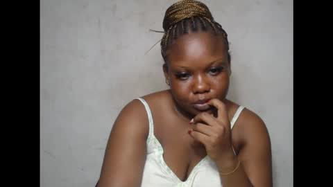 Snapshot of crazyslut17 chatting on 2, 10, 2025 crazyslut17 online show from 2, 10, 2025