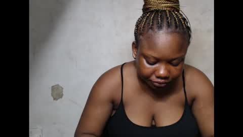 Snapshot of crazyslut17 chatting on 8, 10, 2025 crazyslut17 online show from 8, 10, 2025