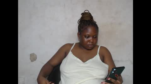 Snapshot of crazyslut17 chatting on 10, 10, 2025 crazyslut17 online show from 10, 10, 2025