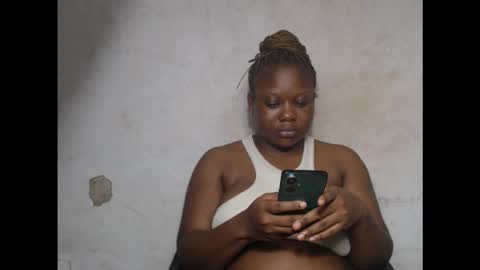 Snapshot of crazyslut17 chatting on 14, 10, 2025 crazyslut17 online show from 14, 10, 2025