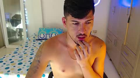 Snapshot of crazyybull chatting on 23, 11, 2025 Bull online show from 23, 11, 2025