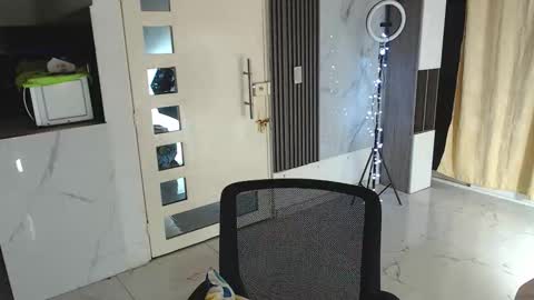 Snapshot of crazyybull chatting on 17, 3, 2026 Bull online show from 17, 3, 2026