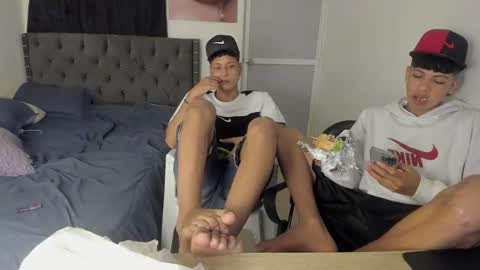 crazzy_master1 online show from 30, 5, 2026