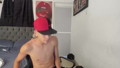 crazzy_master1 online show from 6, 6, 2026