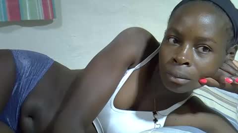 Snapshot of creamy_pussie chatting on 2, 3, 2026 creamy_pussie online show from 2, 3, 2026