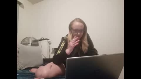 creamybiscuits12 online show from 10, 12, 2024