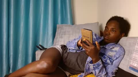 Snapshot of creamypro_ chatting on 10, 12, 2024 Taurus04 online show from 10, 12, 2024