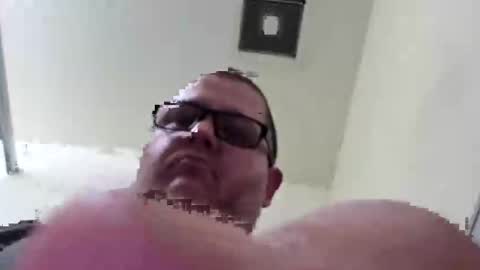 The hopeless romantic online show from 10, 3, 2026