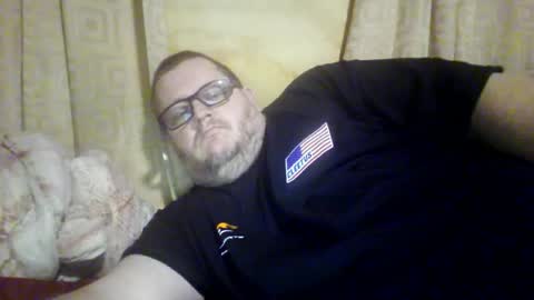 Snapshot of creeeping_death chatting on 26, 5, 2026 The hopeless romantic online show from 26, 5, 2026